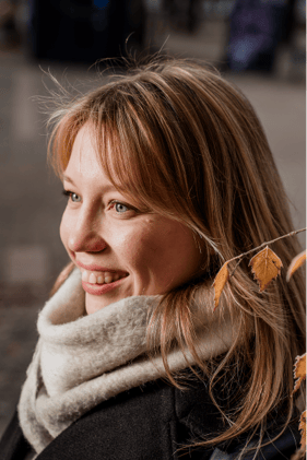 Alja smiling