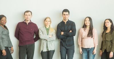 Haetaan tulkkeja